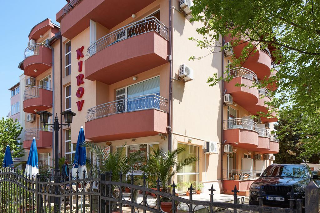 Guesthouse Kirov Равда Экстерьер фото